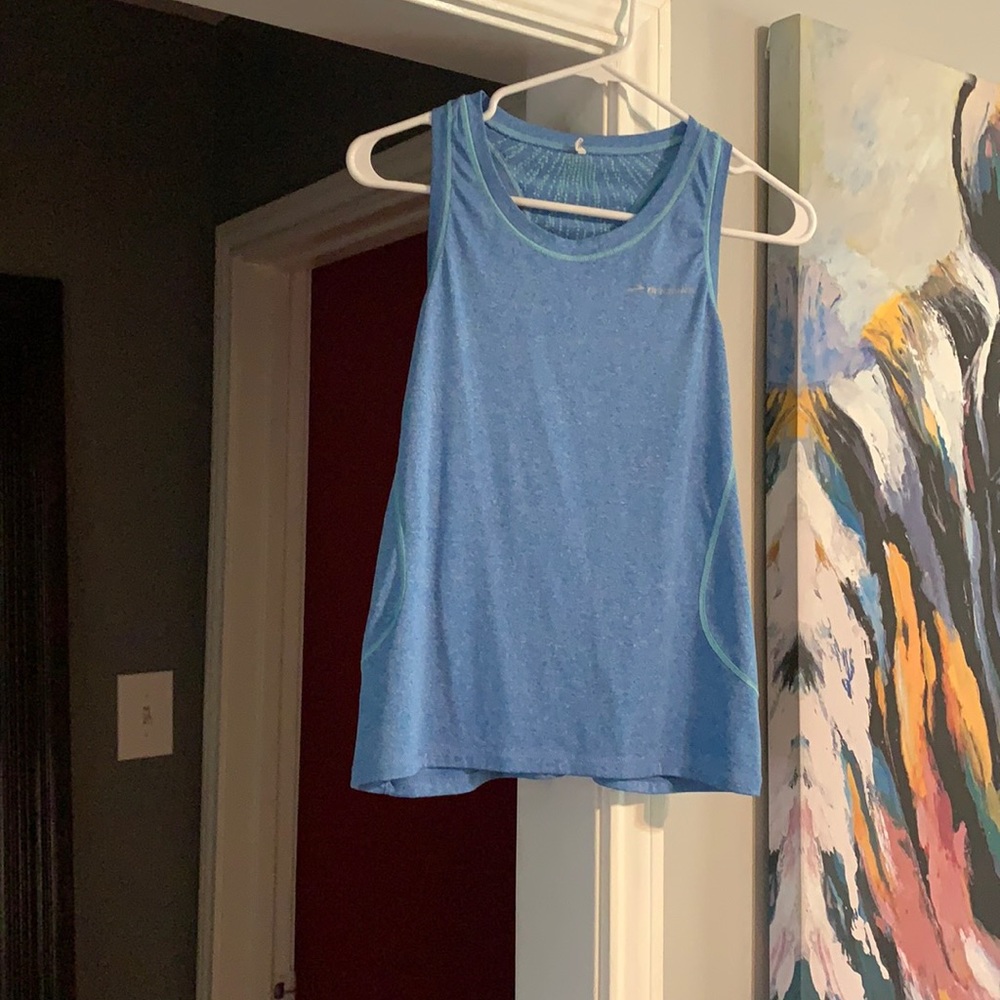 Running shirt